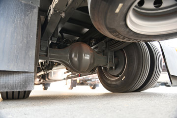 �й����� HOWO TX7 �콢�� 7.4L���� 330���� 4X2 �й�����12�� 6.8�ײ�դʽ�ػ���ͼƬ