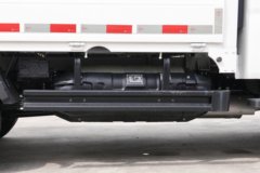 福田 奥铃M卡 2.0L 127马力 CNG 3.19米双排栏板小卡