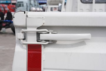  M 2.0L 127 CNG 3.19˫СͼƬ
