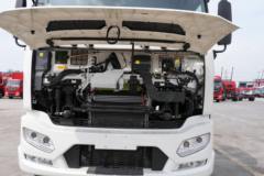 东风商用车 天锦KR PLUS 280马力 4X2 6.8米LNG厢式载货车
