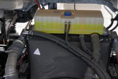 东风商用车 天锦KR PLUS 280马力 4X2 6.8米LNG厢式载货车