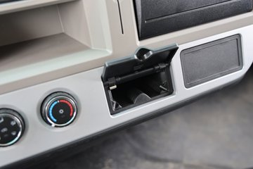 �����������·������ 2.5L���� 180���� ��ʿ��8�� 4.17�׵�����ʽ�ῨͼƬ