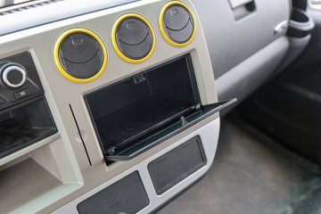 �����������·������ 2.5L���� 180���� ��ʿ��8�� 4.17�׵�����ʽ�ῨͼƬ