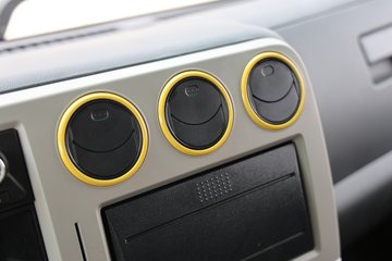 �����������·������ 2.5L���� 180���� ��ʿ��8�� 4.17�׵�����ʽ�ῨͼƬ