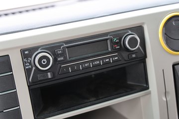 �����������·������ 2.5L���� 180���� ��ʿ��8�� 4.17�׵�����ʽ�ῨͼƬ