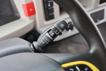 �����������·������ 2.5L���� 180���� ��ʿ��8�� 4.17�׵�����ʽ�ῨͼƬ