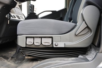 �����������·������ 2.5L���� 180���� ��ʿ��8�� 4.17�׵�����ʽ�ῨͼƬ