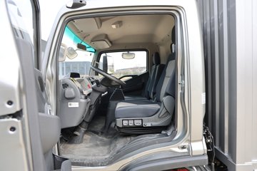 �����������·������ 2.5L���� 180���� ��ʿ��8�� 4.17�׵�����ʽ�ῨͼƬ