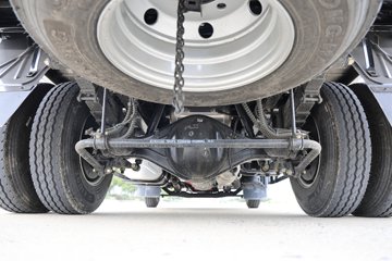 �����������·������ 2.5L���� 180���� ��ʿ��8�� 4.17�׵�����ʽ�ῨͼƬ