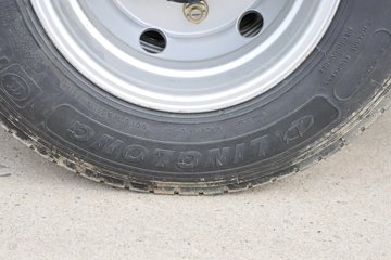 �����������·������ 2.5L���� 180���� ��ʿ��8�� 4.17�׵�����ʽ�ῨͼƬ