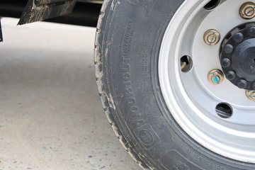 �����������·������ 2.5L���� 180���� ��ʿ��8�� 4.17�׵�����ʽ�ῨͼƬ