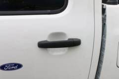 江铃 宝典 2025款 2.5T柴油 160马力 自动两驱 标轴双排皮卡