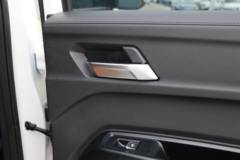 江铃 宝典 2025款 2.5T柴油 160马力 自动两驱 标轴双排皮卡