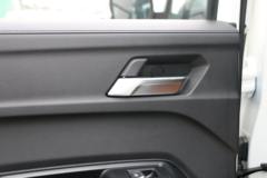 江铃 宝典 2025款 2.5T柴油 160马力 自动两驱 标轴双排皮卡