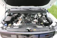 江铃 宝典 2025款 2.5T柴油 160马力 自动两驱 标轴双排皮卡