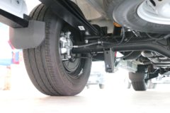 江铃汽车 全顺T8 2024款 多功能版 174马力 2.3T柴油 6座 短轴中顶轻客