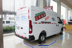 江铃汽车 E福顺 2025款 盲窗版 3T 2座 5.185米纯电动中轴中顶封闭货车41.86kWh