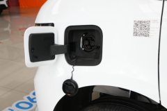 江铃汽车 E福顺 2025款 盲窗版 3T 2座 5.185米纯电动中轴中顶封闭货车41.86kWh