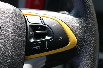 �����������·������ 195���� 4X2 4.2����س�ͼƬ