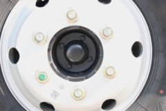 东风多利卡康路威宽体 195马力 4X2 4.2米冷藏车
