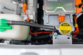 EC75&nbsp;电动封闭厢货外观图片