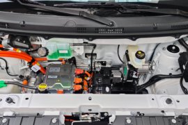 EC75&nbsp;电动封闭厢货外观图片