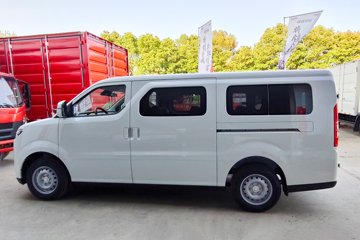 EC75&nbsp;电动封闭厢货外观图片