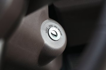 Զ�� ����H9M 4.5T 4.1�׵��ż״����ʽ���̻�϶�����ʽ�Ῠ ��о15kWhͼƬ