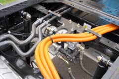 飞碟EW7 MAX版 4.18米单排纯电动仓栅式轻卡 宁德时代140.41kWh