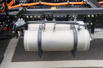 �ɵ�EW7 MAX�� 4.18�׵��Ŵ��綯��դʽ�Ῠ ����ʱ��140.41kWhͼƬ