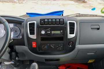 ���� K1 1.6L 120���� ���� 3.8���Ű�����΢��ͼƬ