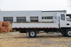 凯马 K1 1.6L 120马力 汽油 3.8米排半栏板微卡 凯马 K1 1.6L 120马力 汽油 3.8米排半栏板微卡