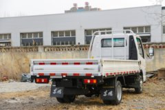 东风 小霸王W15 1.6L 123马力 汽油 3.65米单排栏板小卡