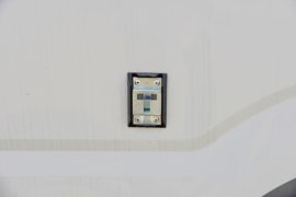 骏航ES6&nbsp;电动封闭厢货外观图片