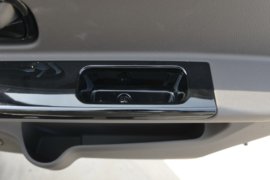 骏航ES6&nbsp;电动封闭厢货驾驶室图片