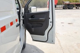 骏航ES6&nbsp;电动封闭厢货驾驶室图片