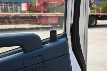 ��������GK3 2L���� 102���� 4X2 ������5�� 2.65�׵�����ж��ͼƬ