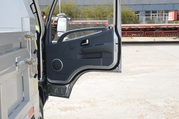 ��������GK3 2L���� 102���� 4X2 ������5�� 2.65�׵�����ж��ͼƬ