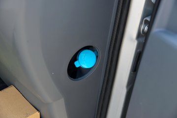 ��������GK3 2L���� 102���� 4X2 ������5�� 2.65�׵�����ж��ͼƬ
