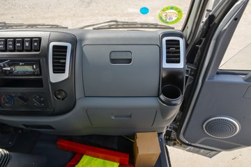 ��������GK3 2L���� 102���� 4X2 ������5�� 2.65�׵�����ж��ͼƬ