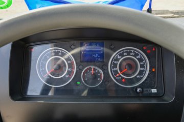 ��������GK3 2L���� 102���� 4X2 ������5�� 2.65�׵�����ж��ͼƬ