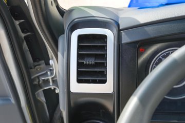 ��������GK3 2L���� 102���� 4X2 ������5�� 2.65�׵�����ж��ͼƬ