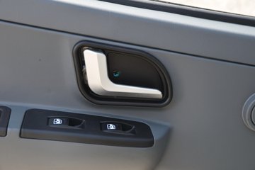 ��������GK3 2L���� 102���� 4X2 ������5�� 2.65�׵�����ж��ͼƬ