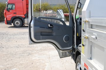��������GK3 2L���� 102���� 4X2 ������5�� 2.65�׵�����ж��ͼƬ