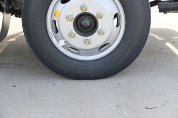 ��������GK3 2L���� 102���� 4X2 ������5�� 2.65�׵�����ж��ͼƬ