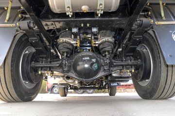 ��������GK3 2L���� 102���� 4X2 ������5�� 2.65�׵�����ж��ͼƬ