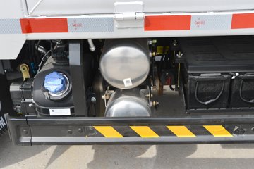 ��������GK3 2L���� 102���� 4X2 ������5�� 2.65�׵�����ж��ͼƬ