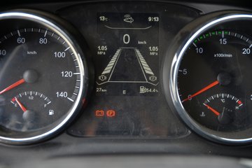 �������ó��������KR 7L���� 330���� 8X4 6.7���Ű������ػ���ͼƬ