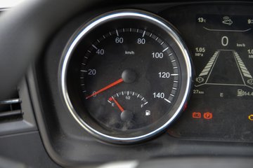 �������ó��������KR 7L���� 330���� 8X4 6.7���Ű������ػ���ͼƬ