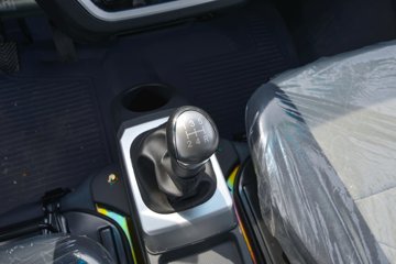 ����;�� T3 1.3L 91���� 3.05�׵�����ʽС��(��̥)(���յ�)ͼƬ